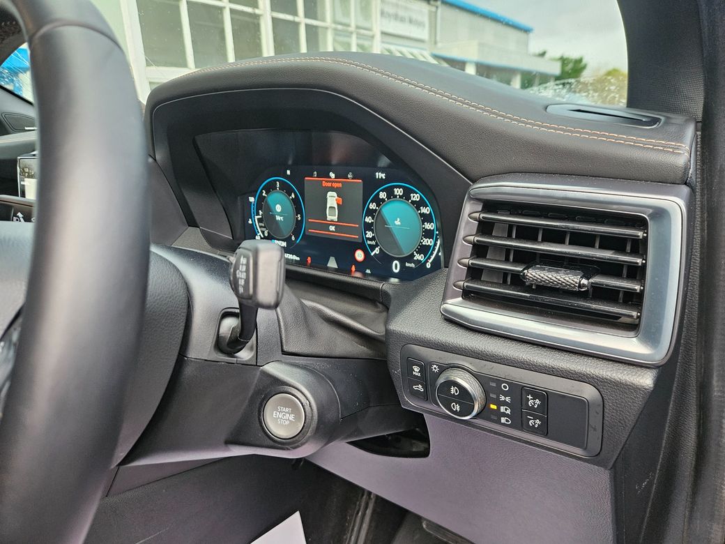 2025 Volkswagen Amarok