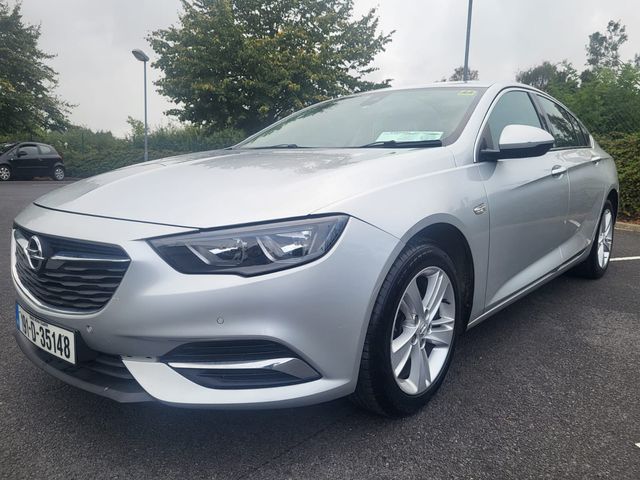 2019 Opel Insignia
