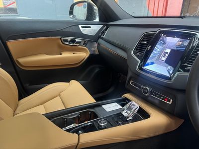 2023 Volvo XC90
