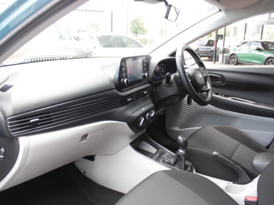 2022 Hyundai i20