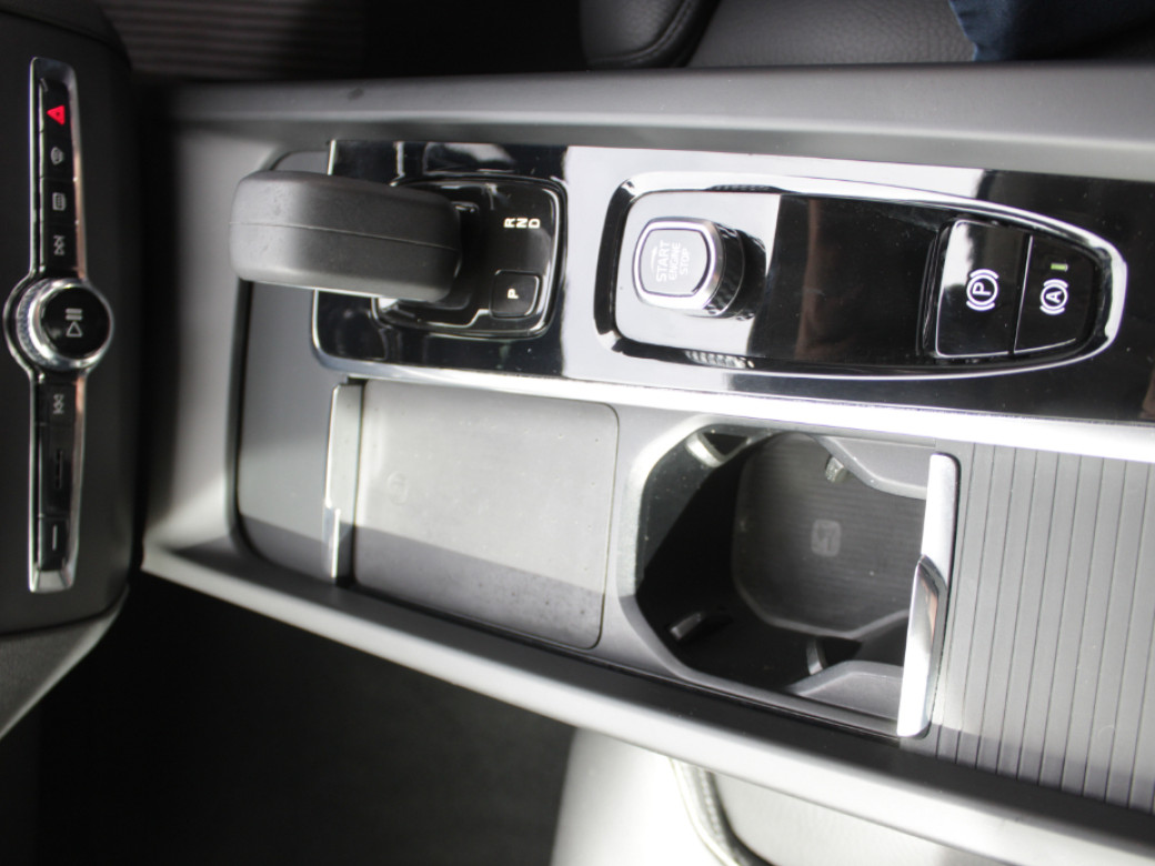 2022 Volvo XC60