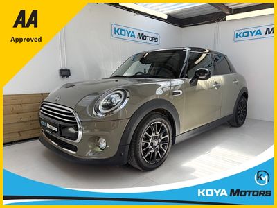 2019 Mini Hatch