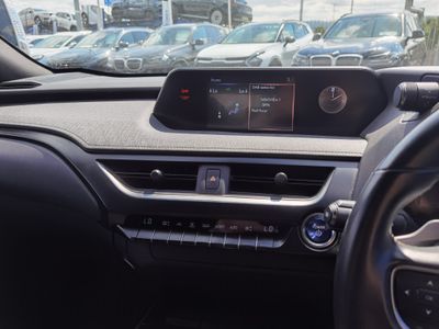 2023 Lexus UX 300e