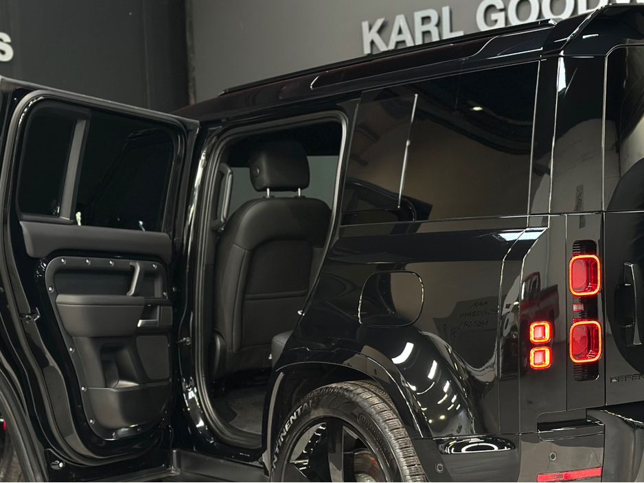 2025 Land Rover Defender