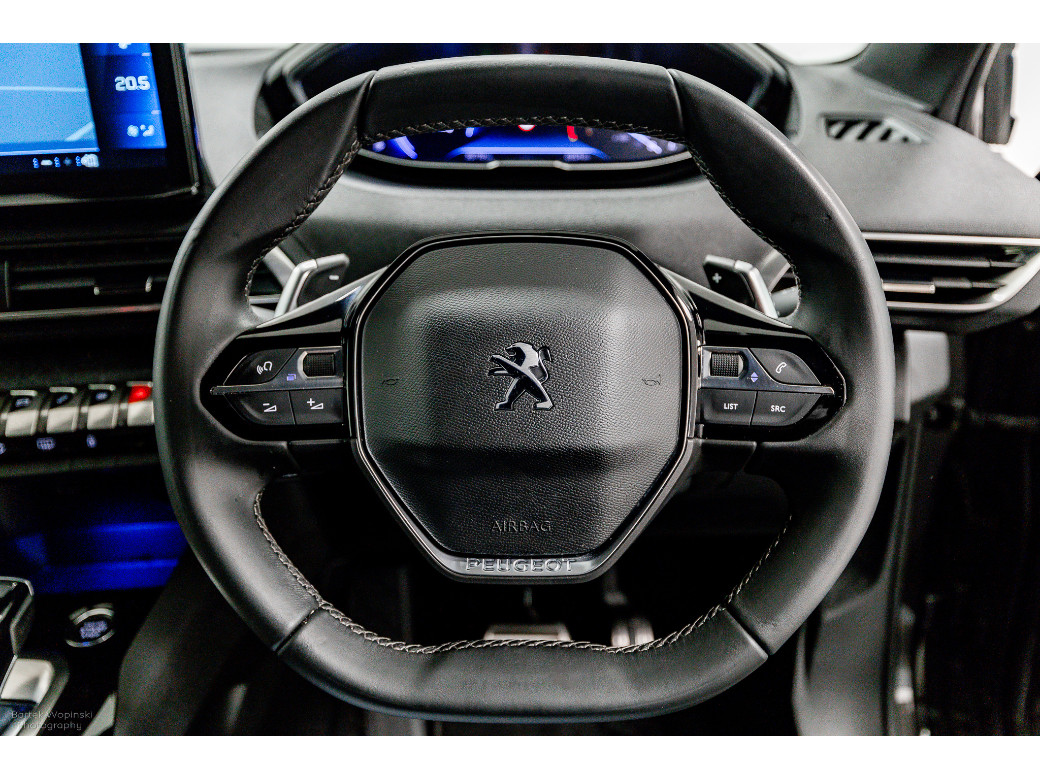 2023 Peugeot 5008