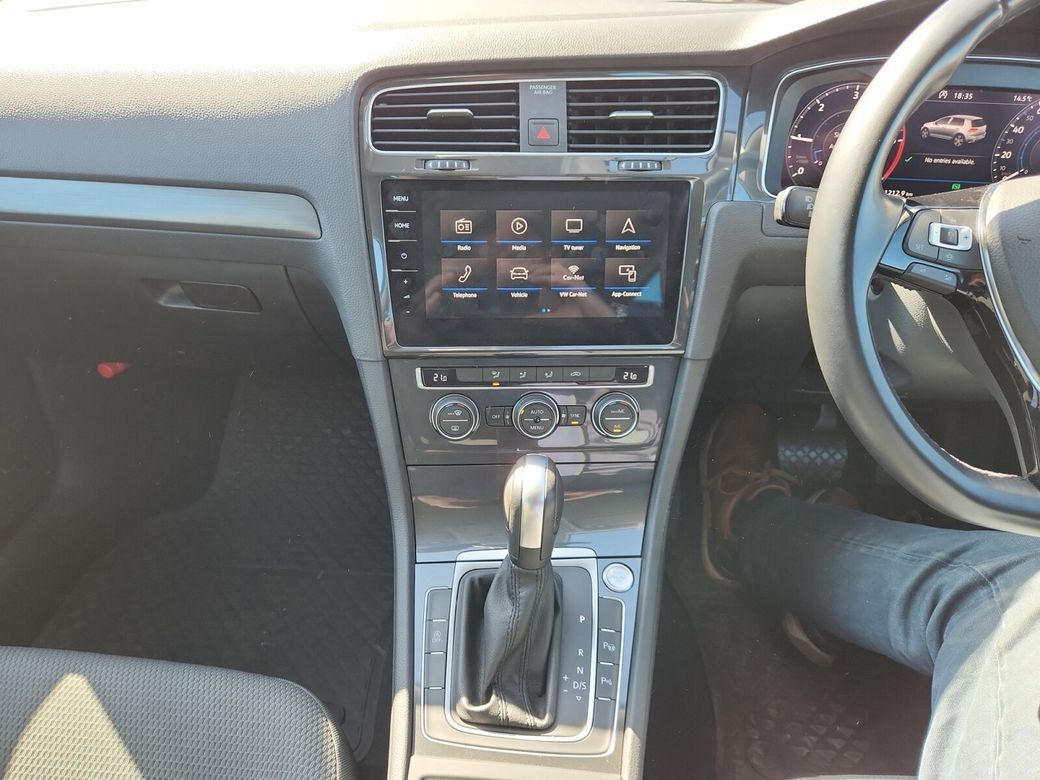 2019 Volkswagen Golf