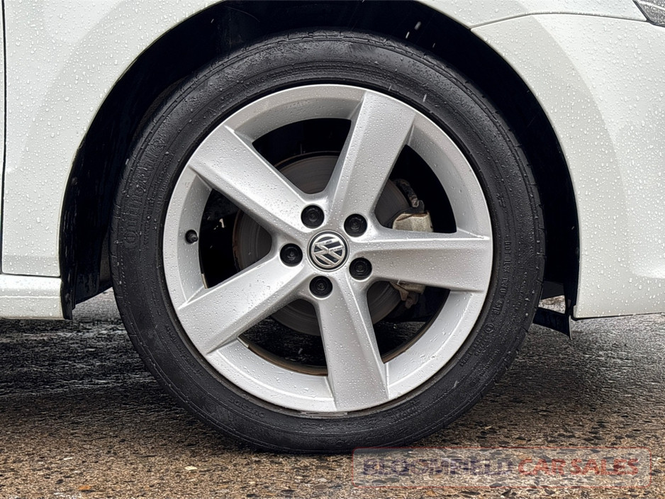 2017 Volkswagen Polo