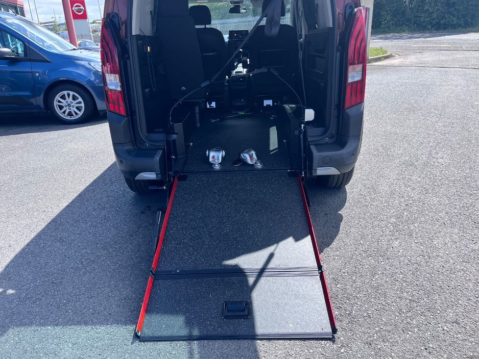 2021 Peugeot Rifter