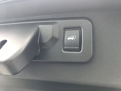 2026 Renault Scenic