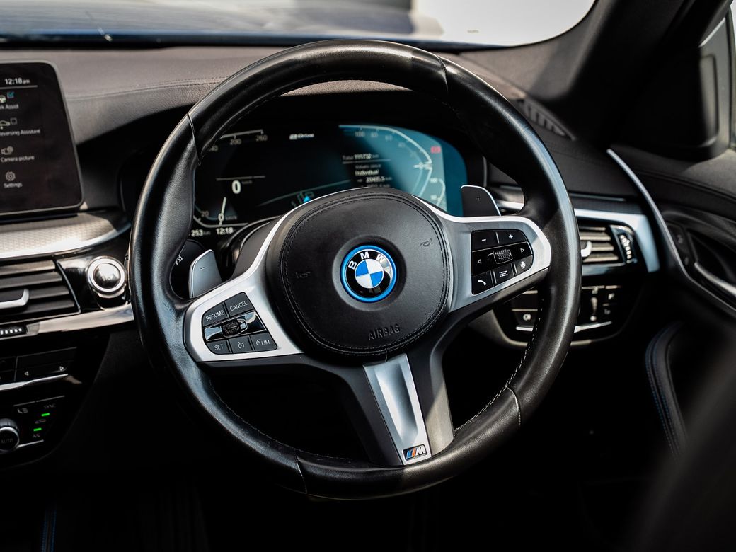 2022 BMW 5 Series