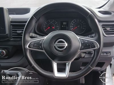 2024 Nissan Primastar