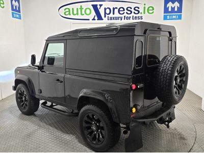 2014 Land Rover Defender 90
