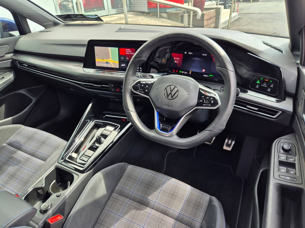 2024 Volkswagen Golf