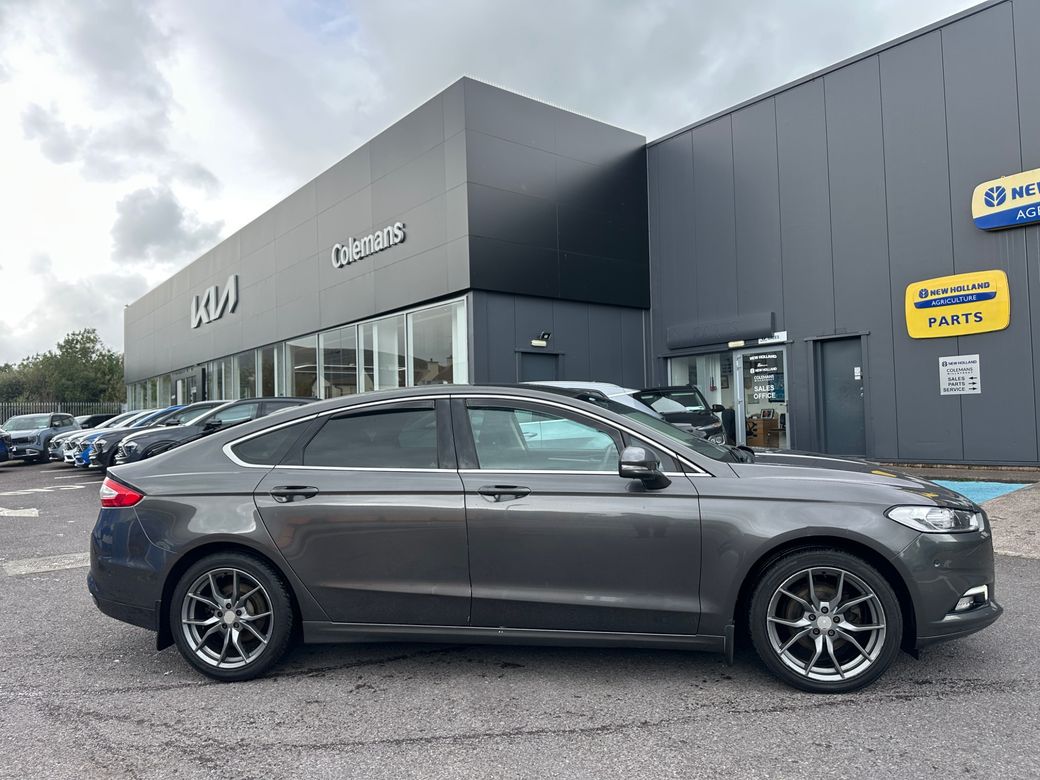 2017 Ford Mondeo