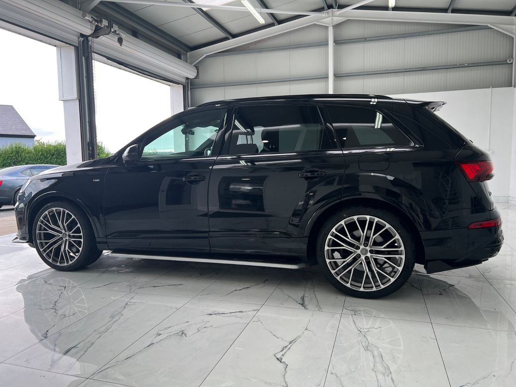 2021 Audi Q7
