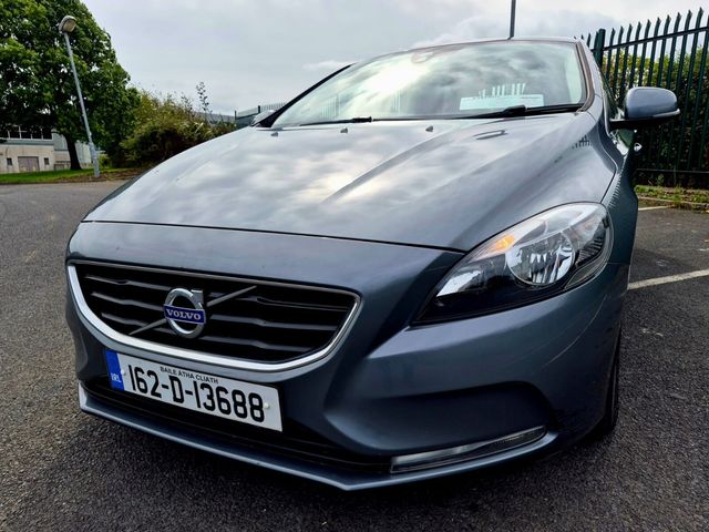 2016 Volvo V40