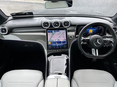 2025 Mercedes-Benz GLC Class