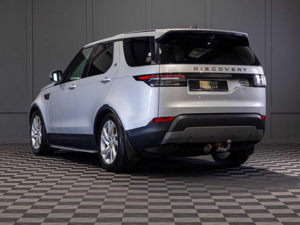 2020 Land Rover Discovery