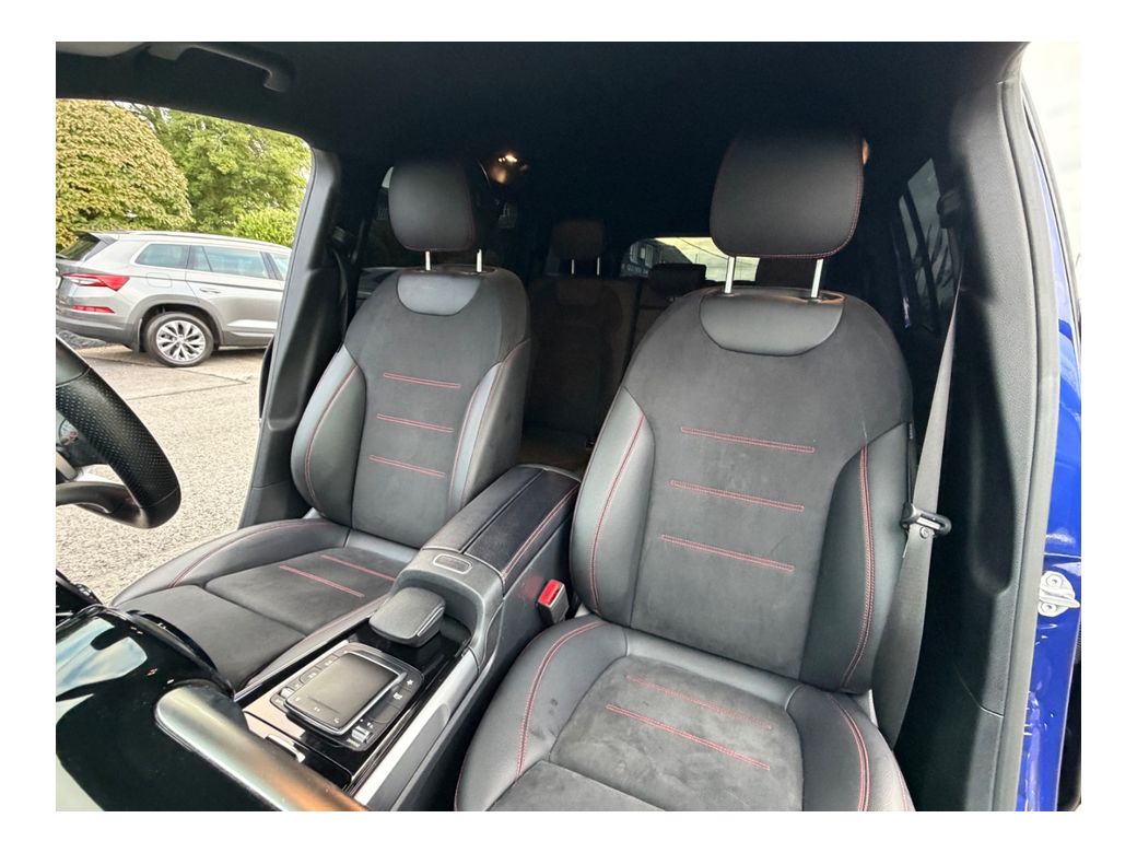2021 Mercedes-Benz GLB Class