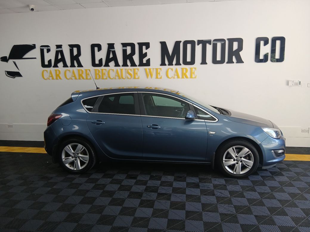 2014 Opel Astra