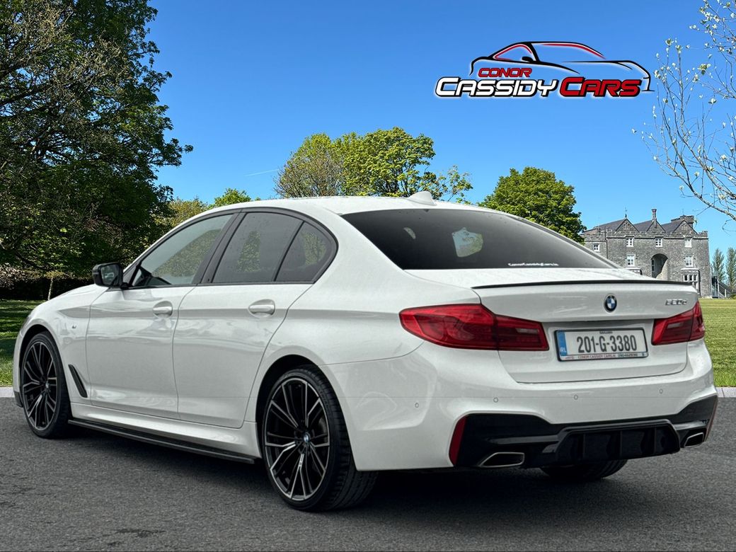2020 BMW 520