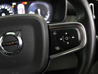 2020 Volvo XC40