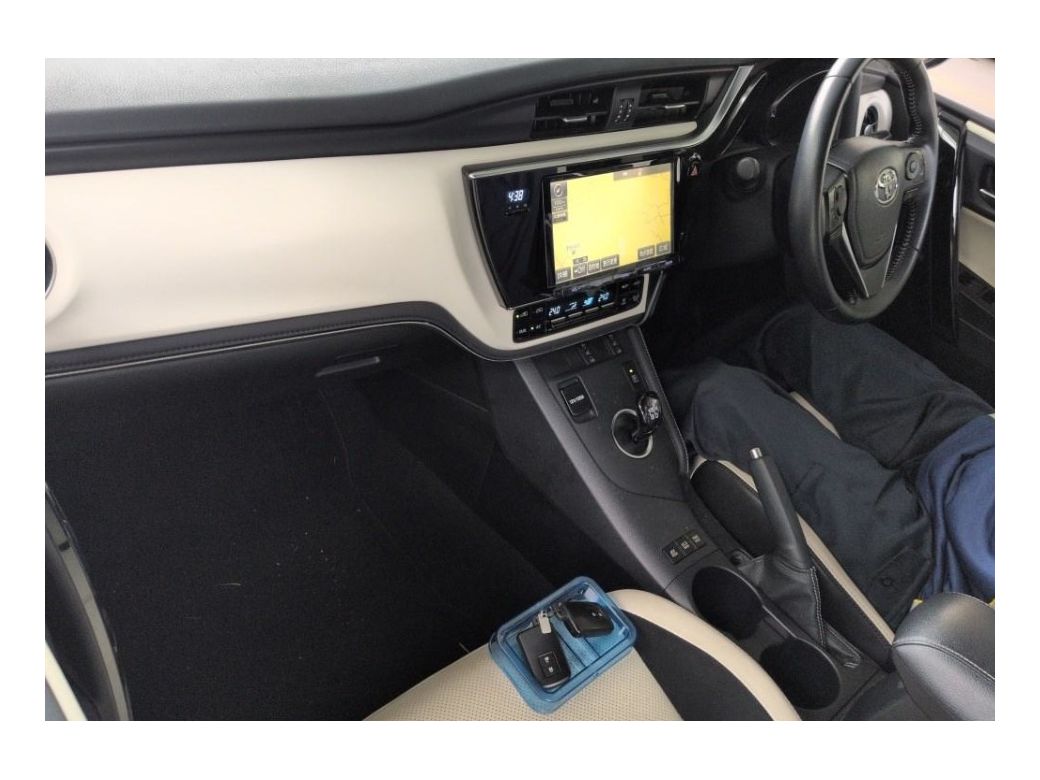 2016 Toyota Auris