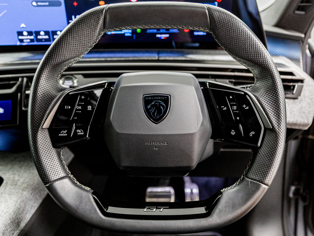 2024 Peugeot 5008