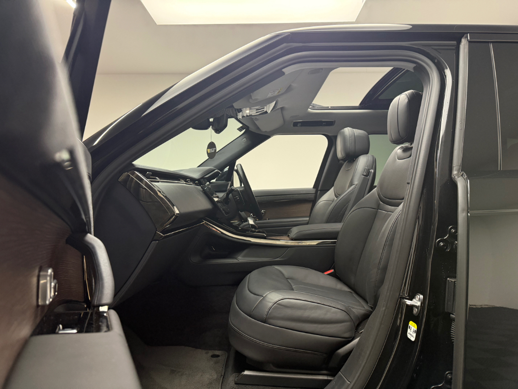 2024 Land Rover Range Rover Sport