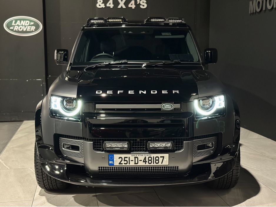 2025 Land Rover Defender