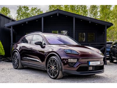 2025 Porsche Macan