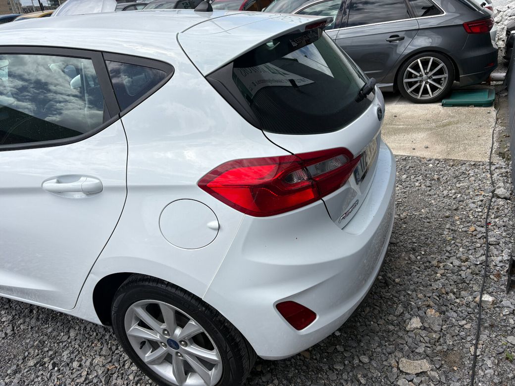 2017 Ford Fiesta