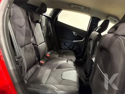 2019 Volvo V40