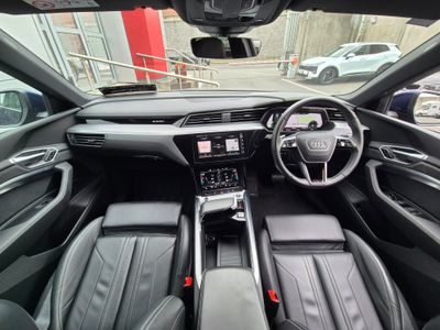 2022 Audi e-tron