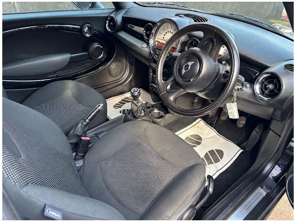 2012 Mini Convertible