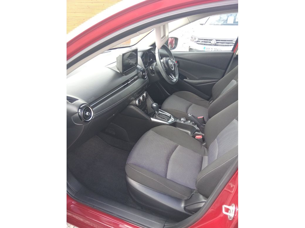 2017 Mazda Demio