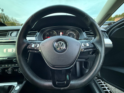 2017 Volkswagen Passat