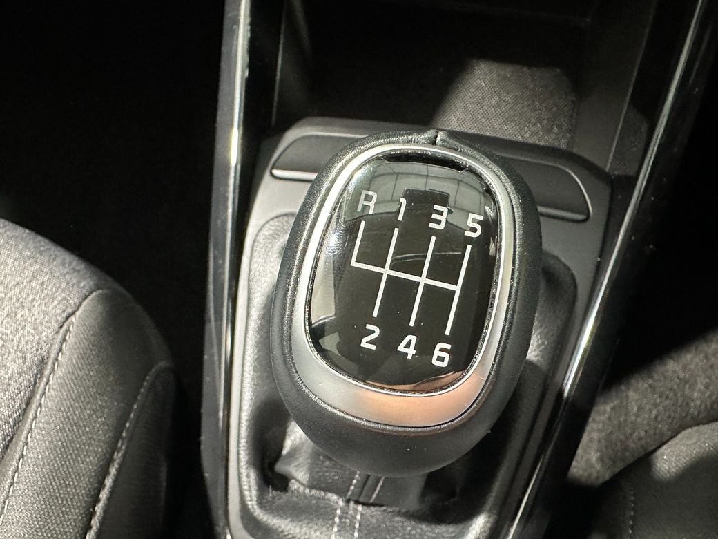 2025 Kia Stonic