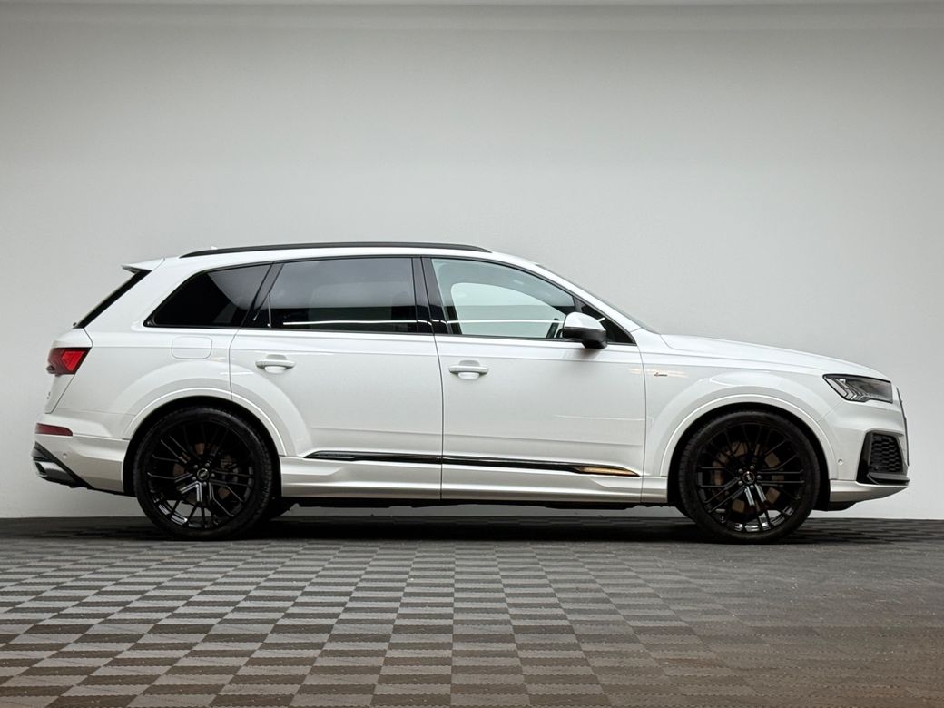 2023 Audi Q7