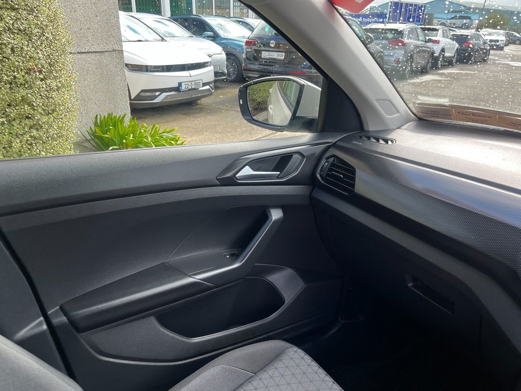 2023 Volkswagen T-Cross