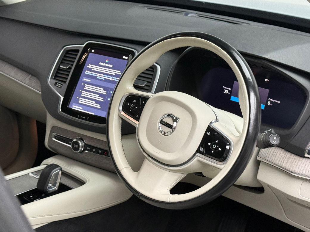 2022 Volvo XC90