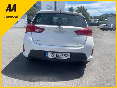 2015 Toyota Auris