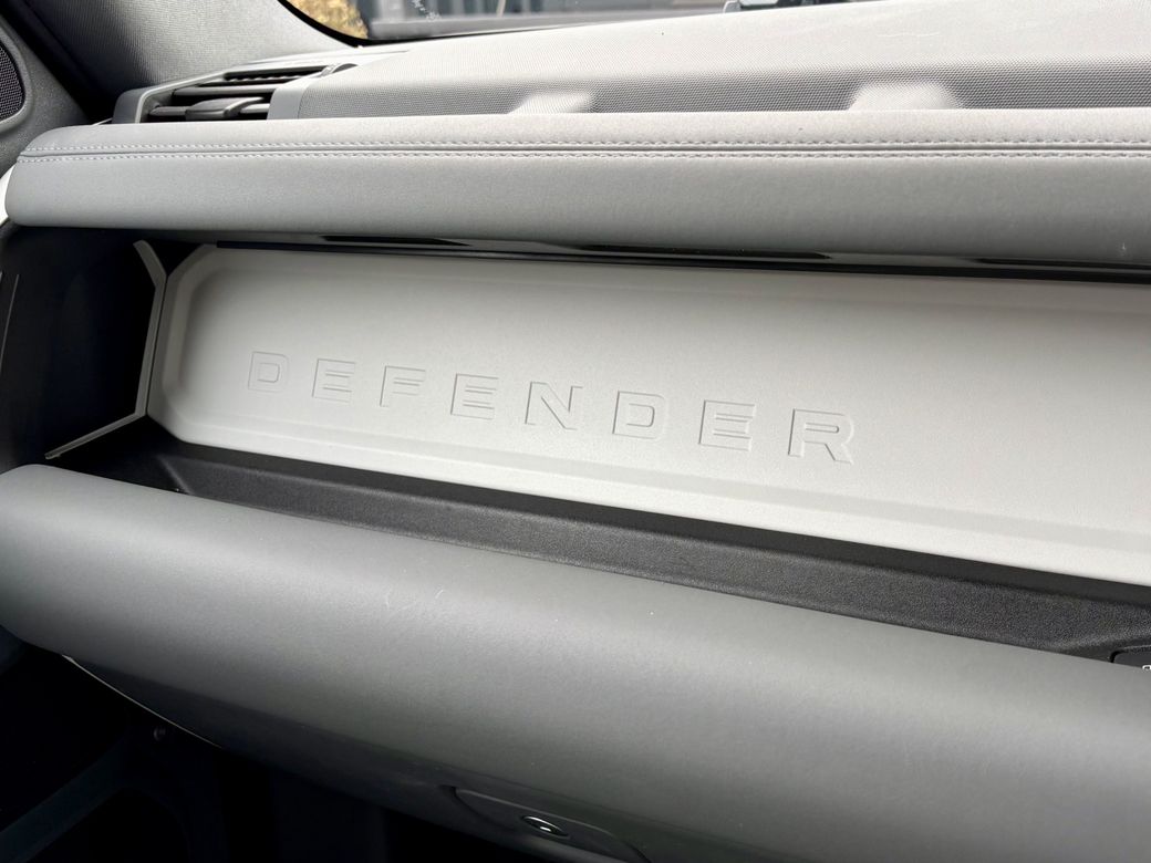 2024 Land Rover Defender