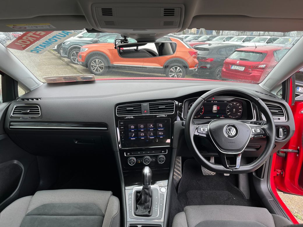 2019 Volkswagen Golf