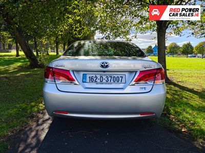 2016 Toyota Crown