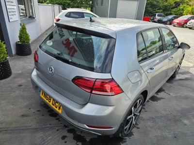 2018 Volkswagen Golf