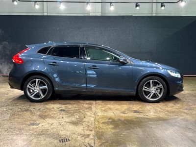 2018 Volvo V40