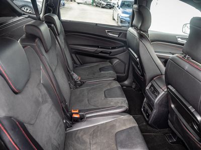 2022 Ford S-Max