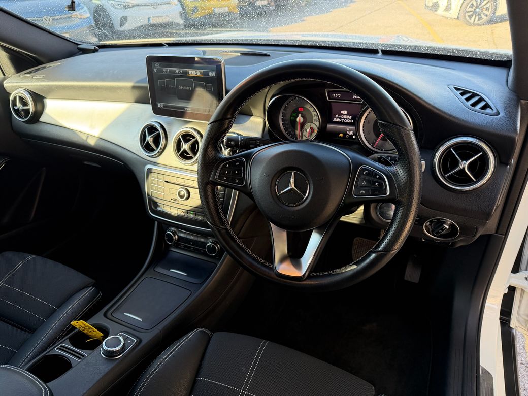 2016 Mercedes-Benz GLA 180