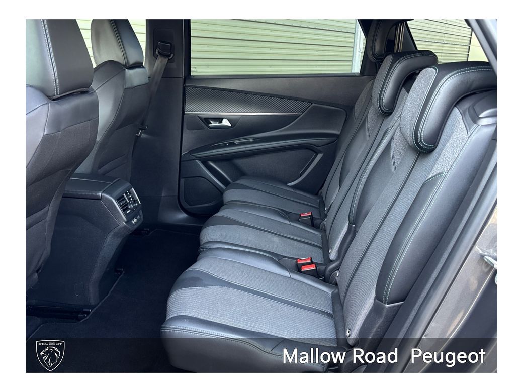 2024 Peugeot 5008